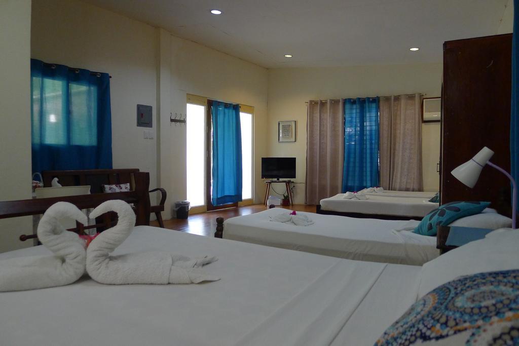 By The Bay, Jacana Bed & Breakfast Puerto Princesa ภายนอก รูปภาพ