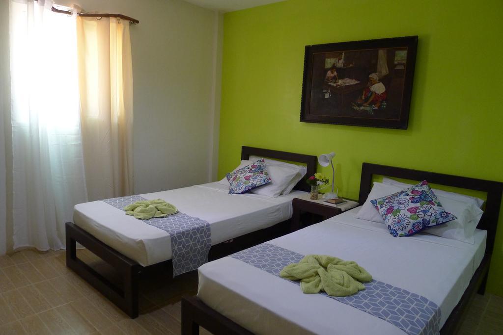 By The Bay, Jacana Bed & Breakfast Puerto Princesa ภายนอก รูปภาพ