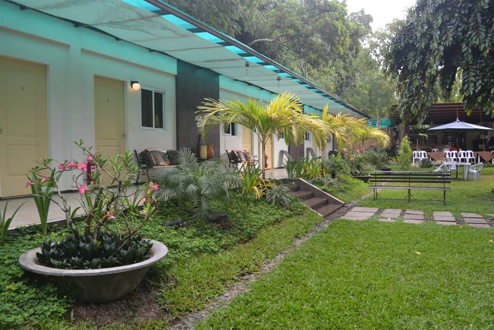 By The Bay, Jacana Bed & Breakfast Puerto Princesa ภายนอก รูปภาพ