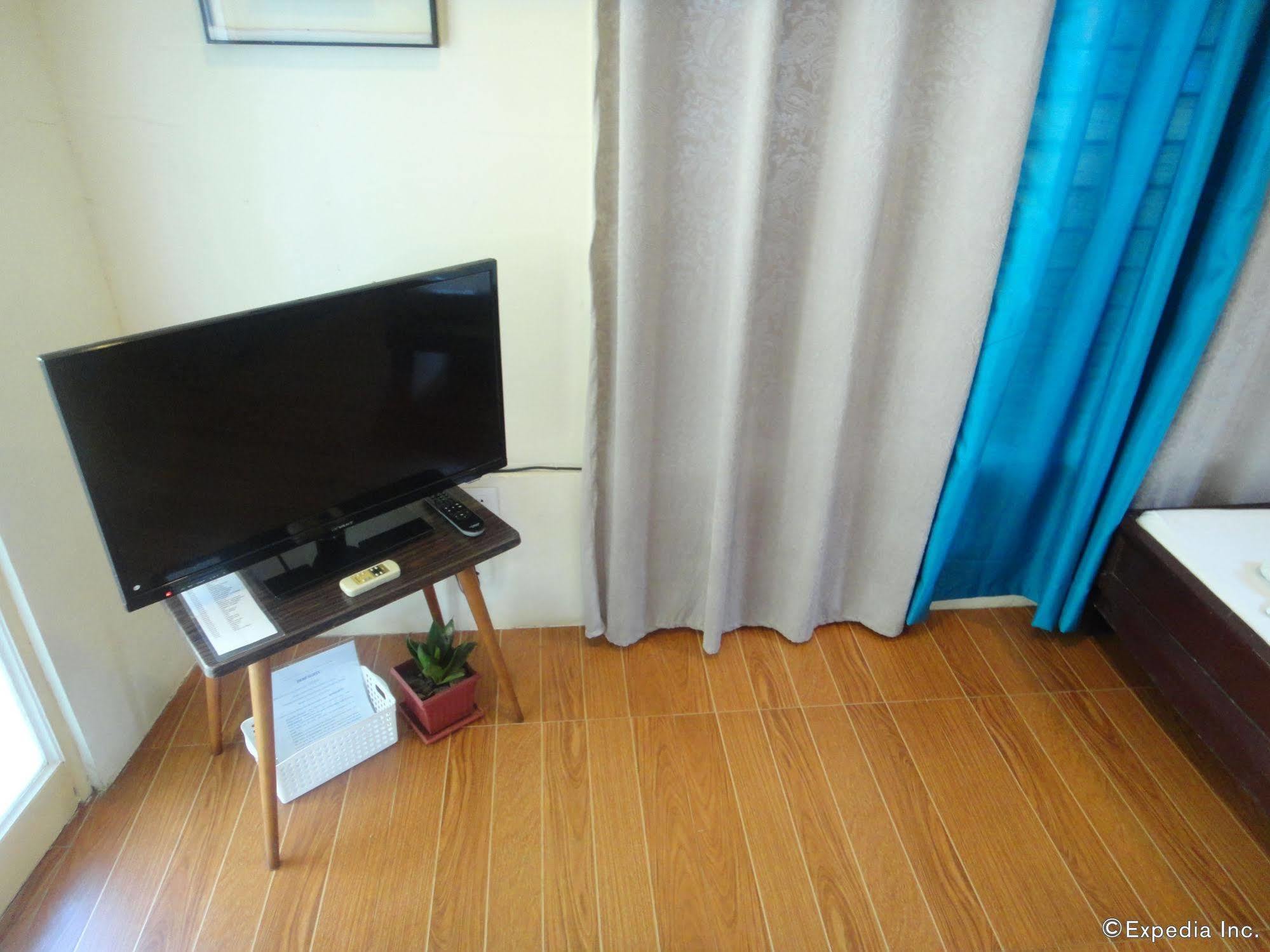By The Bay, Jacana Bed & Breakfast Puerto Princesa ภายนอก รูปภาพ