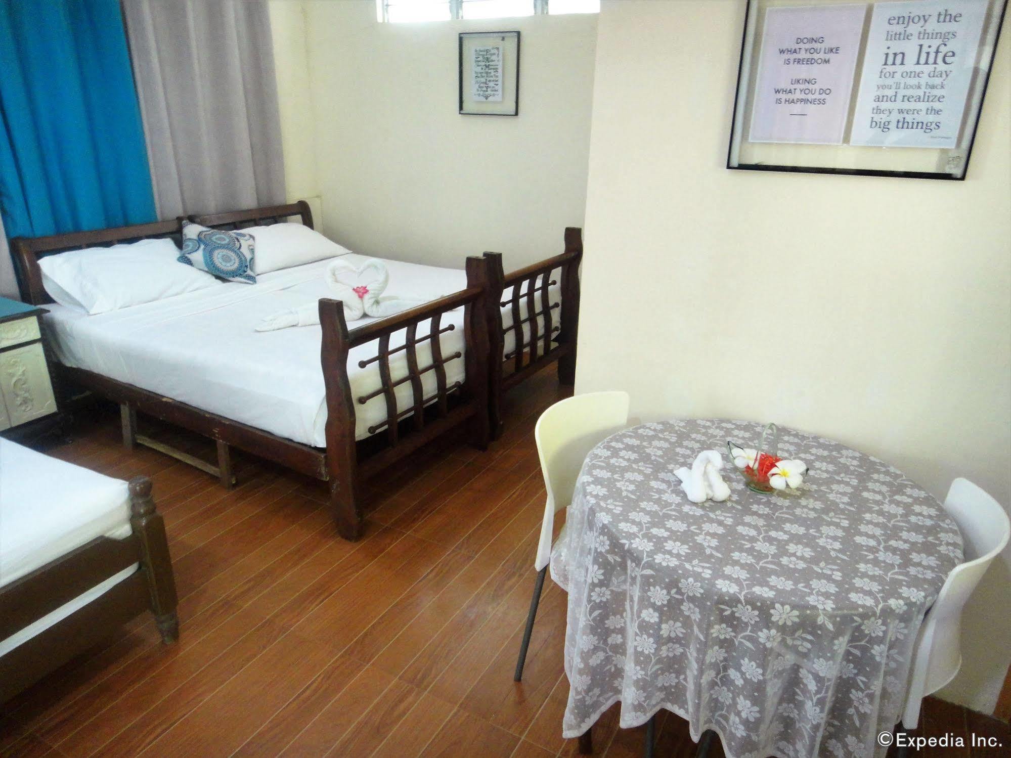 By The Bay, Jacana Bed & Breakfast Puerto Princesa ภายนอก รูปภาพ
